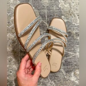 EUC! Estelle Slide Sandals
